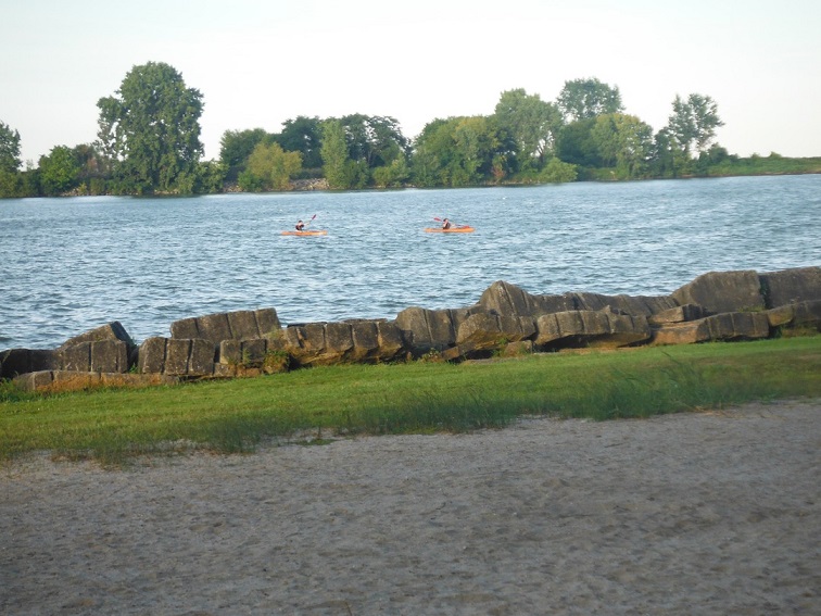 Lake Front Park